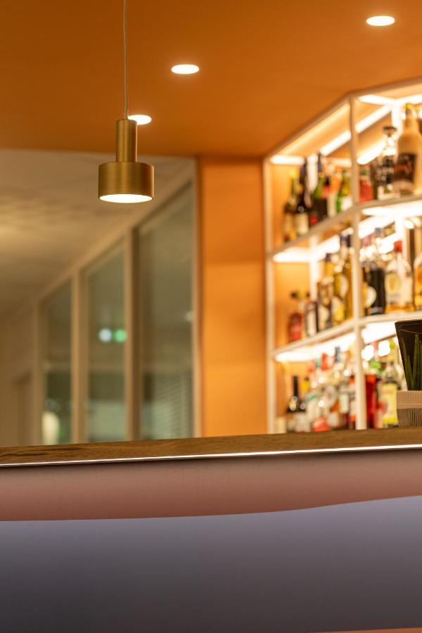 The Originals Boutique Hotel Restaurant Saint James, Montaigu-Vendee Exterior photo